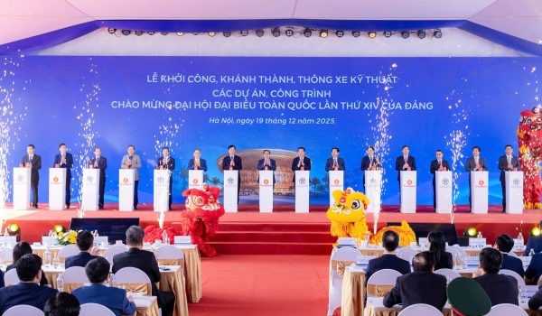 Khởi công siêu tổ hợp dự án Vinhomes Global Sportia